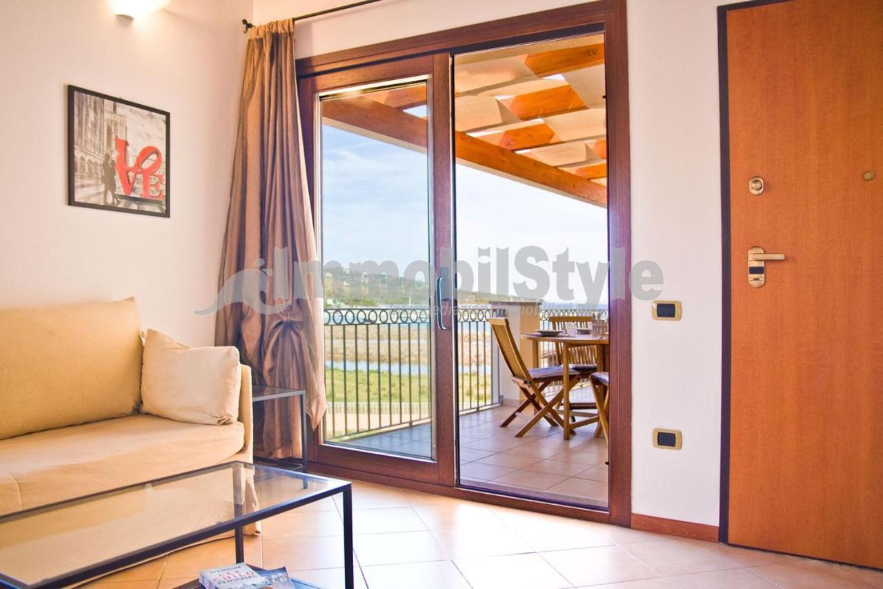 I Mirti Di Porto Pozzo Apartman Kültér fotó